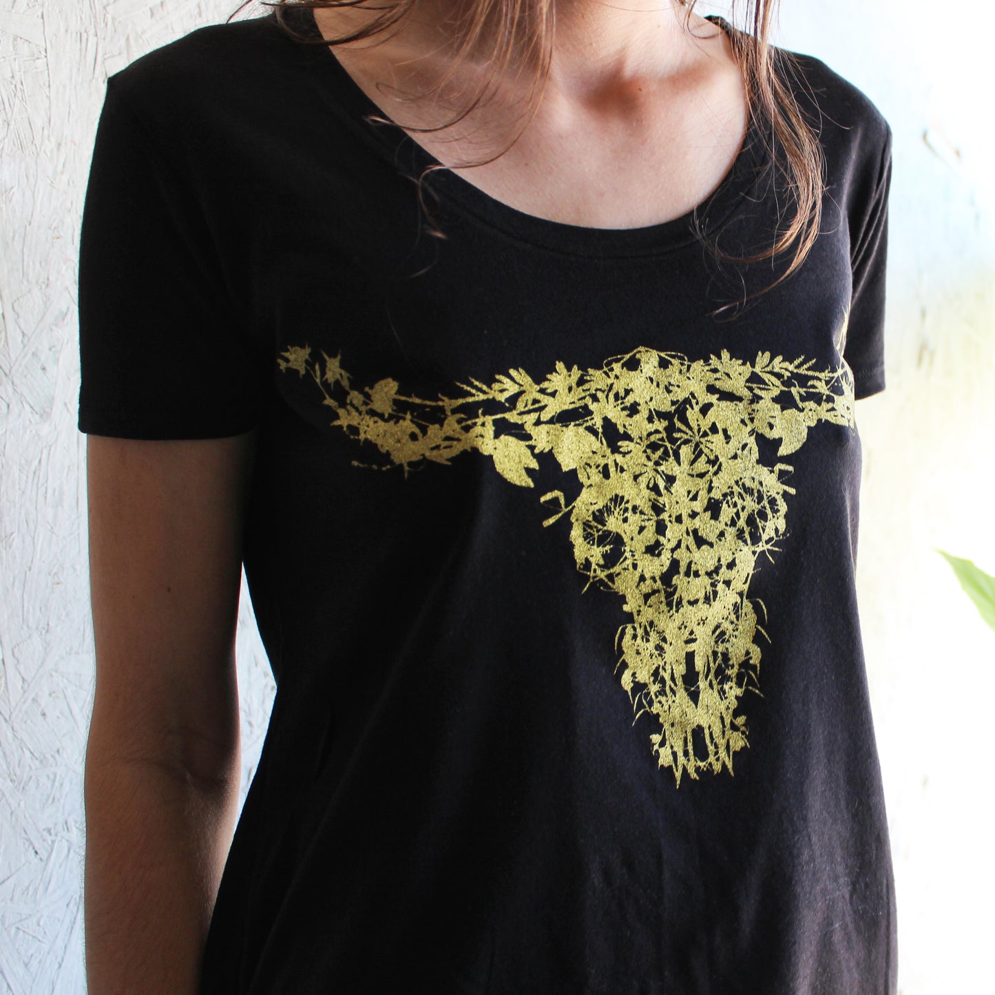 Texas Longhorn wildflowers Printed T-shirt