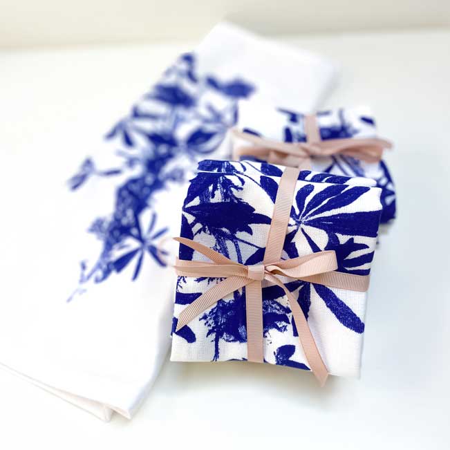 Bluebonnet Bouquet Napkin Set - White